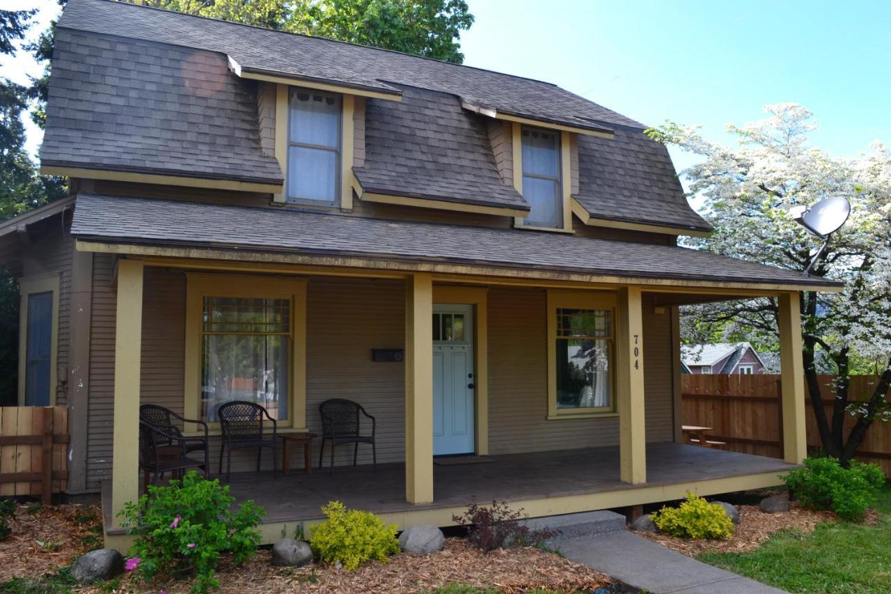 Lucky Home At The Columbia River Gorge Hood River Exterior photo